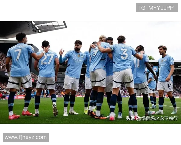 友谊赛精彩回顾：里昂大胜曼城帽子戏法引爆全场激情