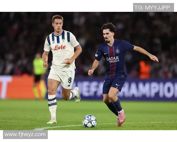 西甲激战：那不勒斯逆转巴黎圣日耳曼全场沸腾战术解析