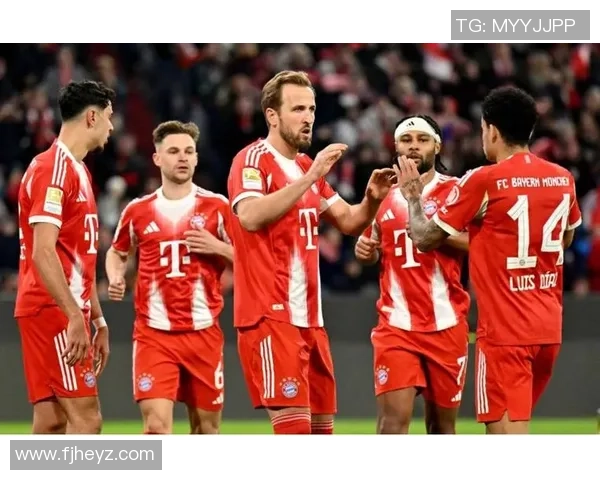 德甲精彩对决拜仁轻取里昂争议判罚引发全场热议 德甲精彩对决拜仁轻取里昂争议判罚引发全场热议