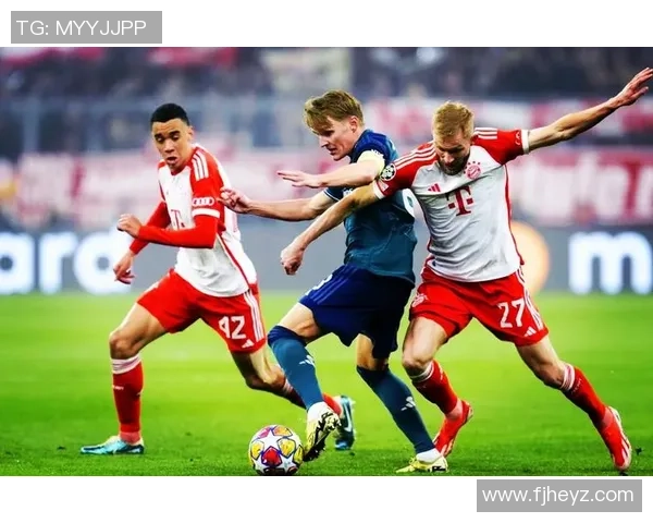 德甲激战阿森纳惊险逆转拜仁补时绝杀引发争议判罚全场沸腾 德甲激战阿森纳惊险逆转拜仁补时绝杀引发争议判罚全场沸腾