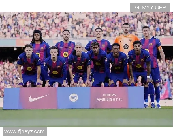 世界杯焦点战巴萨与切尔西激战成平局神奇扑救引发全场热议 世界杯焦点战巴萨与切尔西激战成平局神奇扑救引发全场热议