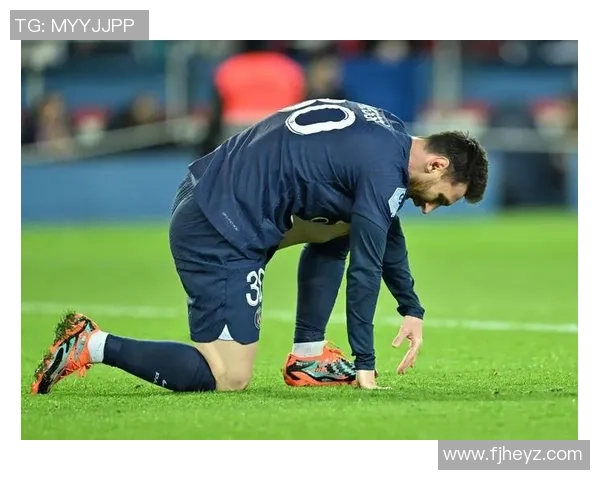 国王杯激战那不勒斯与巴黎圣日耳曼平局帽子戏法引发全场热潮分析 国王杯激战那不勒斯与巴黎圣日耳曼平局帽子戏法引发全场热潮分析