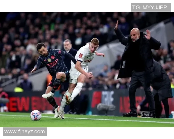 意甲激情对决曼城与热刺战成平局帽子戏法点燃全场气氛 意甲激情对决曼城与热刺战成平局帽子戏法点燃全场气氛