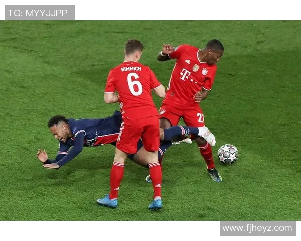 英超激战：利物浦完胜巴黎圣日耳曼红牌事件引发全场热议与战术分析