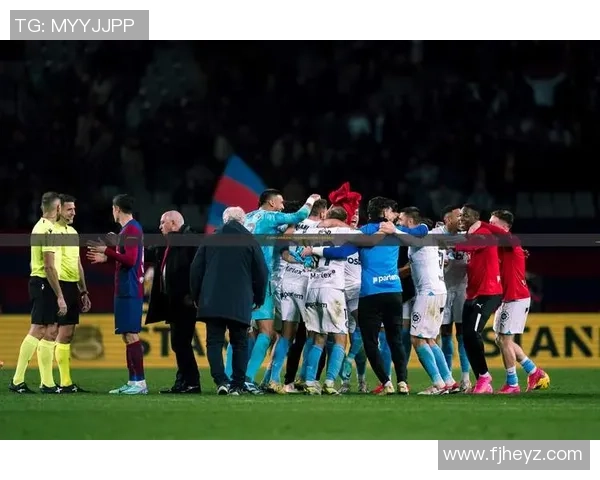 欧联杯精彩对决里昂大胜那不勒斯引发全场惊叹