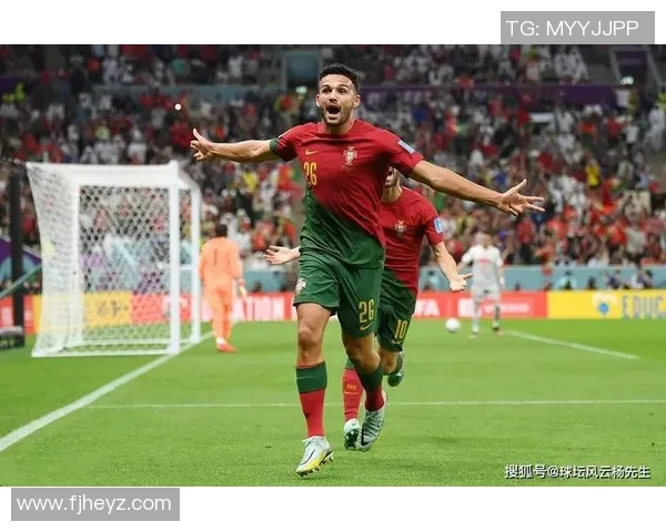 里昂友谊赛大胜多特蒙德帽子戏法引发全场狂欢数据分析揭秘 里昂友谊赛大胜多特蒙德帽子戏法引发全场狂欢数据分析揭秘