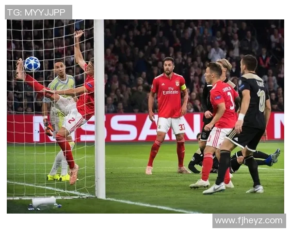 德甲激战本菲卡大胜阿森纳红牌争议引发全场热议